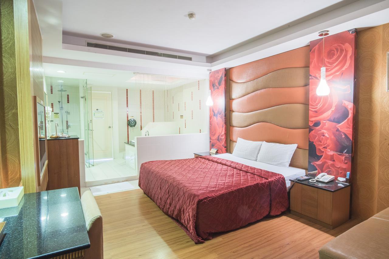 Alexander Motel Kaohsiung Eksteriør bilde