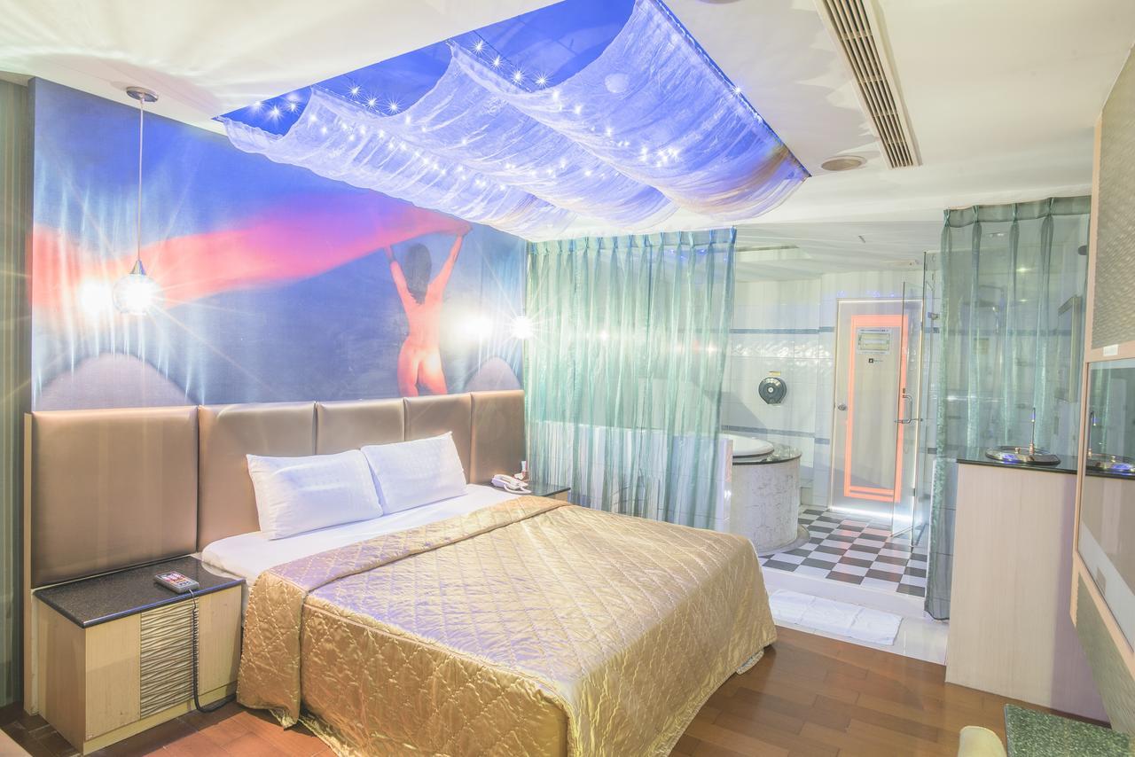 Alexander Motel Kaohsiung Eksteriør bilde